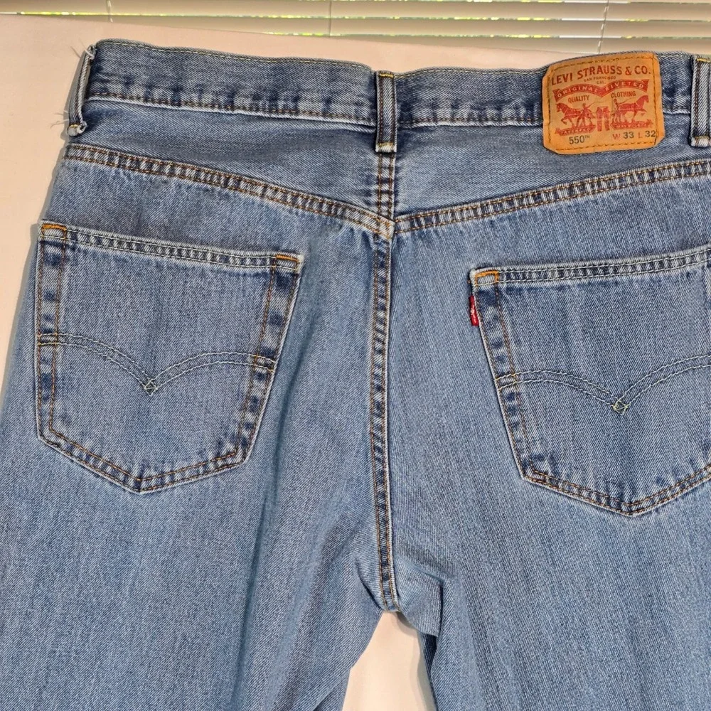Levis 550 Relaxed Fit‎ Tapered Leg Blue Denim Jeans Mens 33x32 Medium Wash
